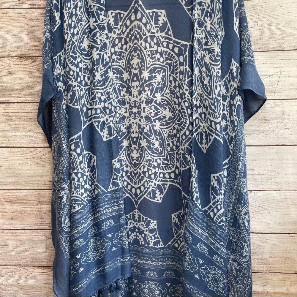 MOSS ROSE BANDANA PRINT DUSTER‎ - Picture 3 of 11